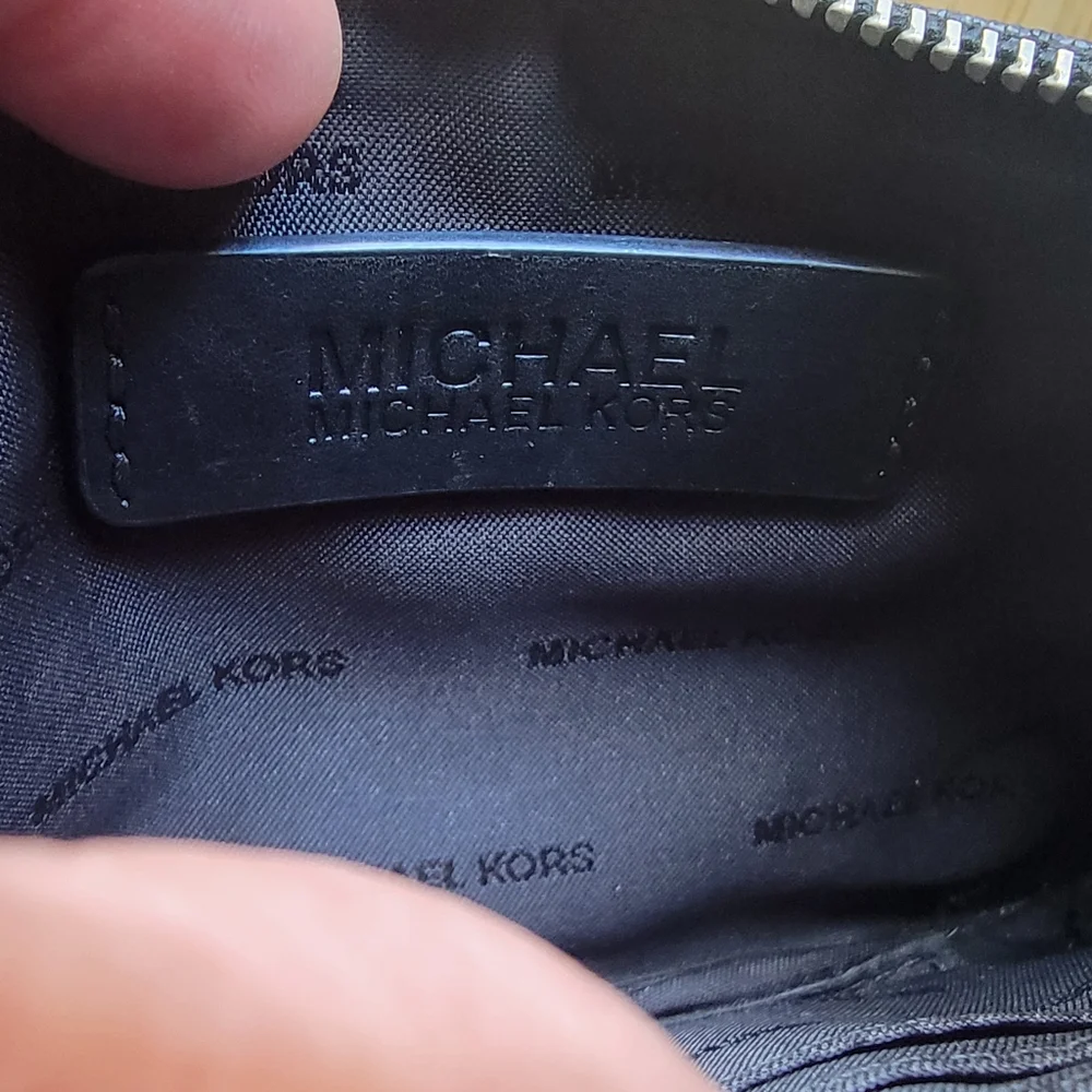 Michael Kors Black Wristlet. EUC. - Picture 7 of 11